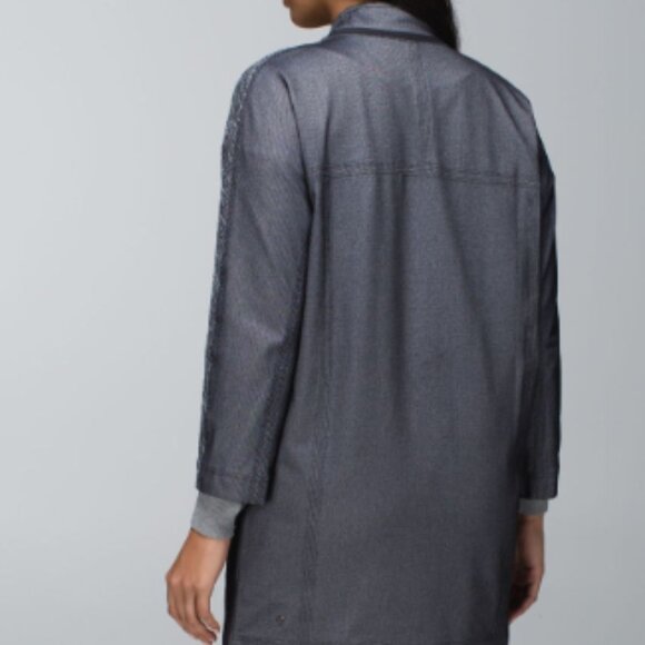 Lululemon Cocoon Car Coat - Picture 4 of 14